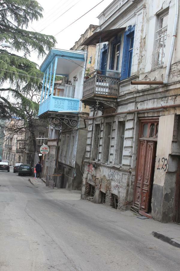 Cozy Apartment In Center Of Old Tbilisi Bagian luar foto